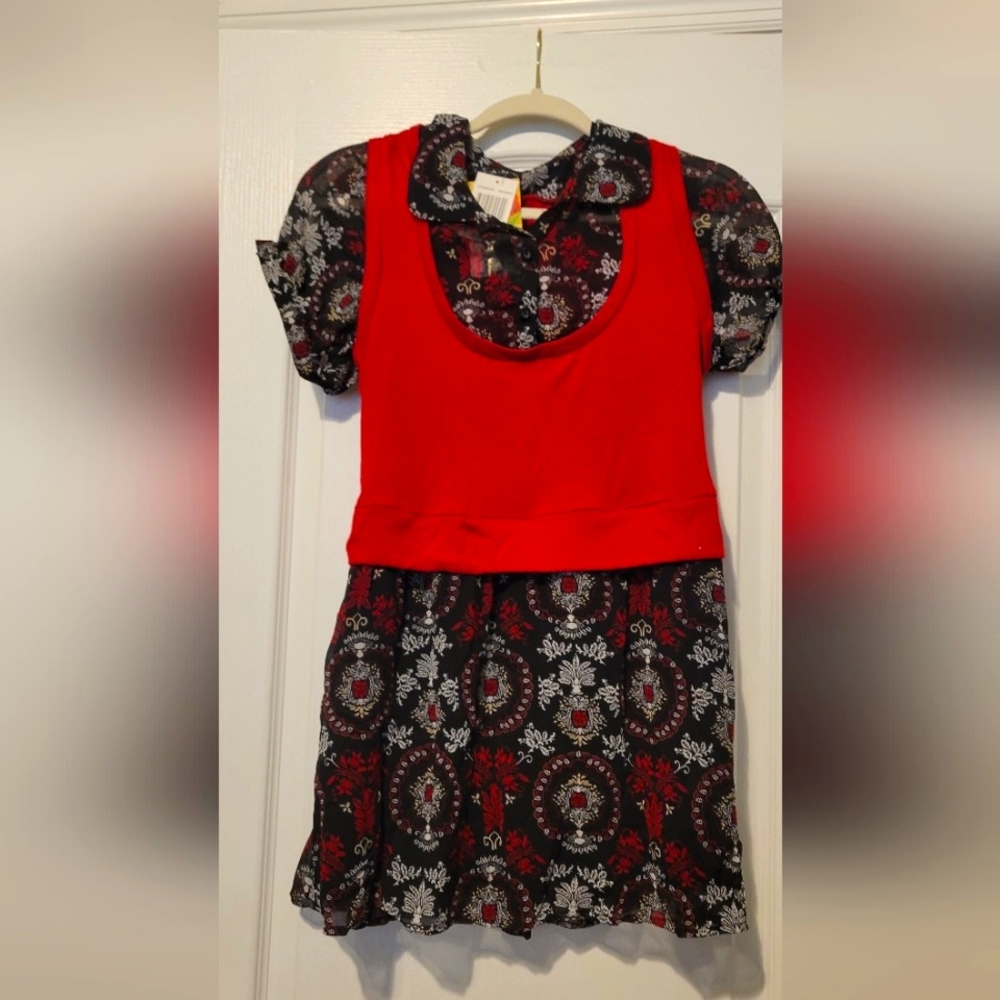 NWT women's blouse. Size XL